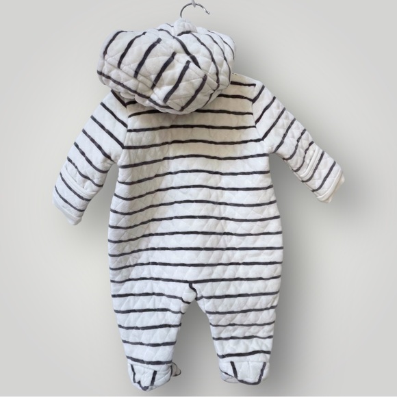NWT Nordstrom Baby Quilted Hooded Bunting 3M NWT Ivory Stripe Footed One-Piece - Picture 12 of 12
